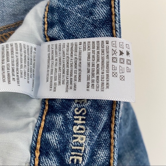 SOLD AEO Distressed Stretch Hi-Rise Jean Shorts - Picture 7 of 7